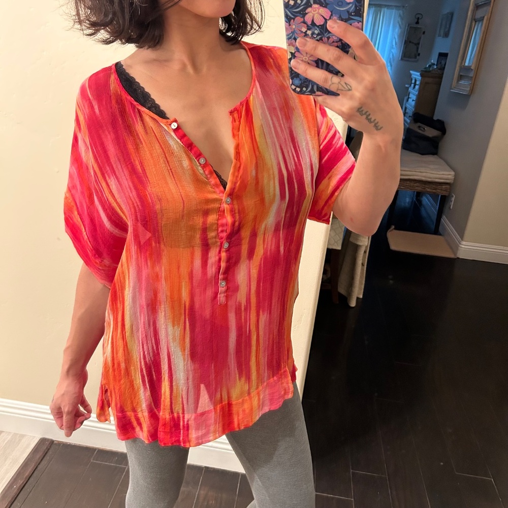 Tommy Bahama Ombre V Slit Blouse